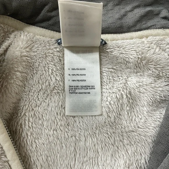 The North Face White Fleece Deep Pile Sherpa 1/4 Zip Pullover Women’s Size XS/tp - Picture 9 of 9